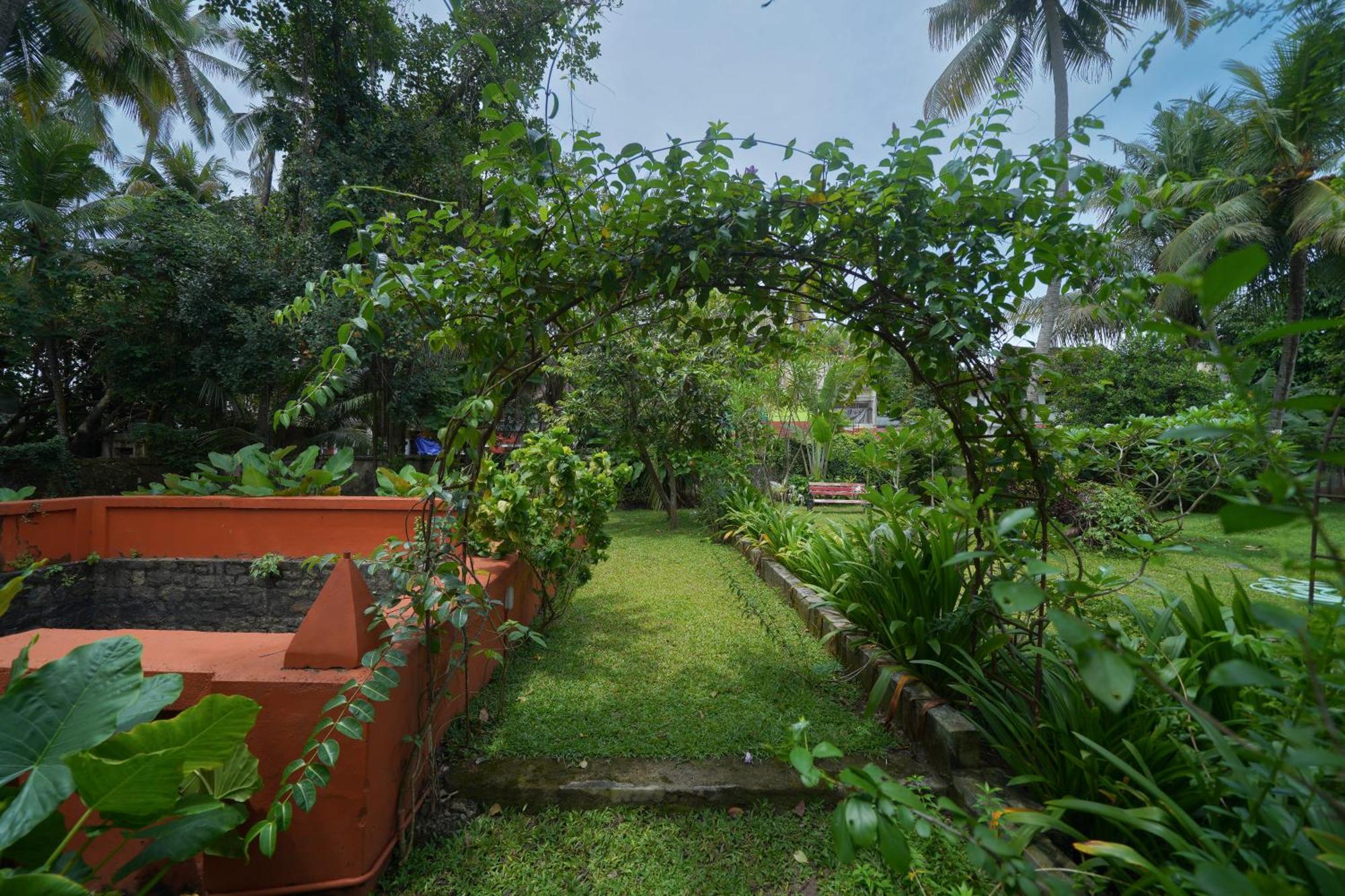 Govindamangalam Homestay Kochi Bagian luar foto