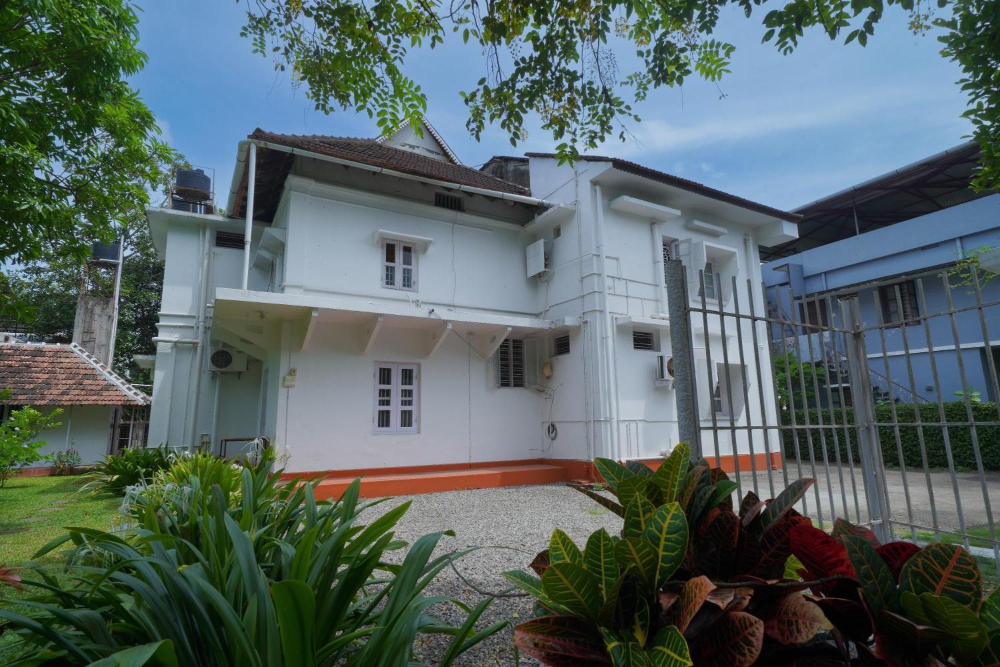 Govindamangalam Homestay Kochi Bagian luar foto